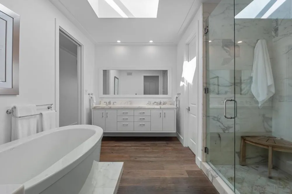 2879 Caminito Merion La Jolla, CA 92037