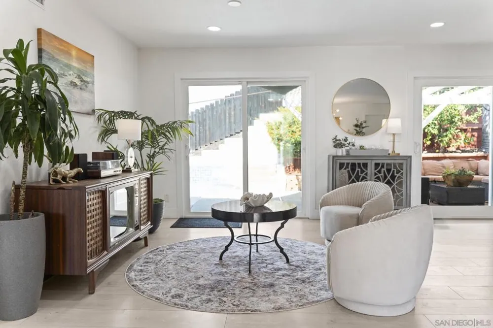 10252 Santana Street Santee, CA 92071