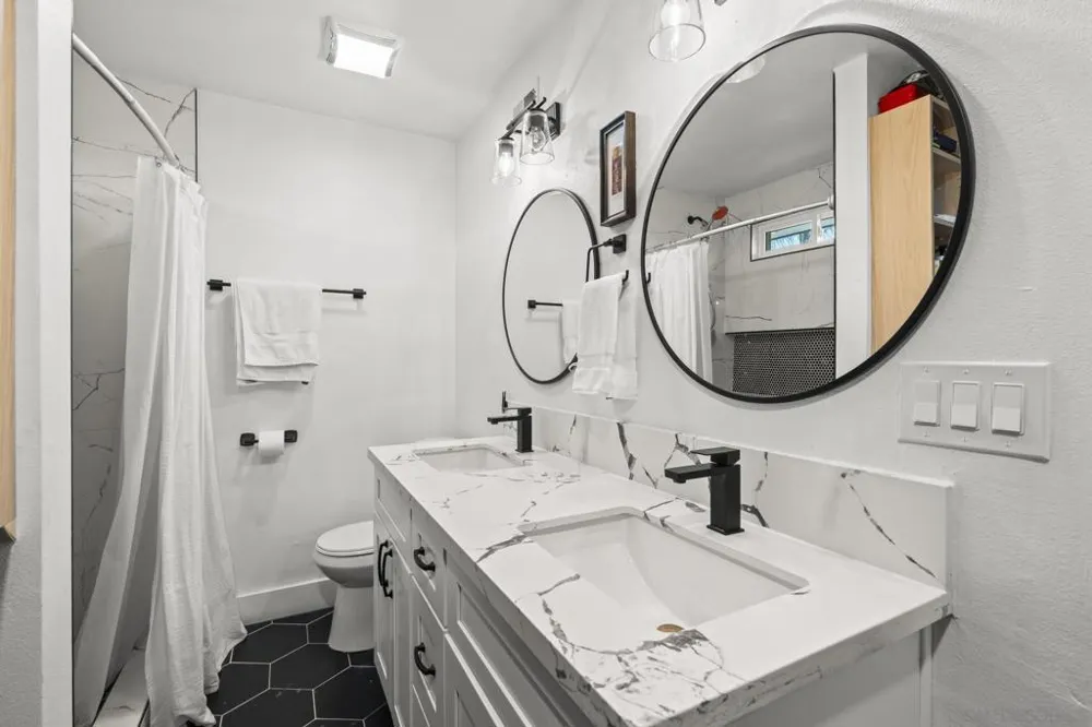 10252 Santana Street Santee, CA 92071