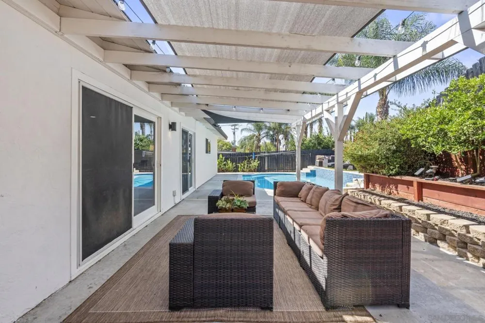 10252 Santana Street Santee, CA 92071
