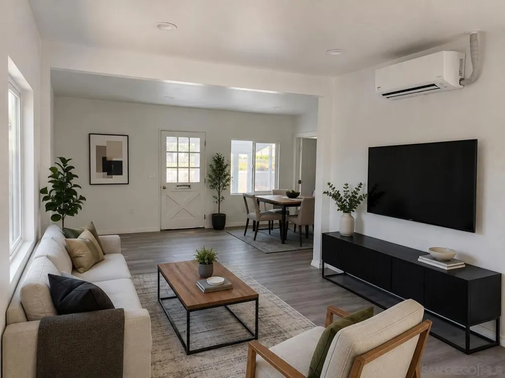 1272 Mollison Ave El Cajon, CA 92021