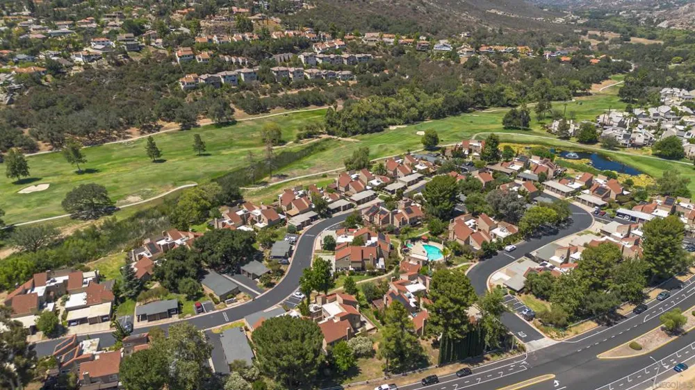 23952 Green Haven Ramona, CA 92065