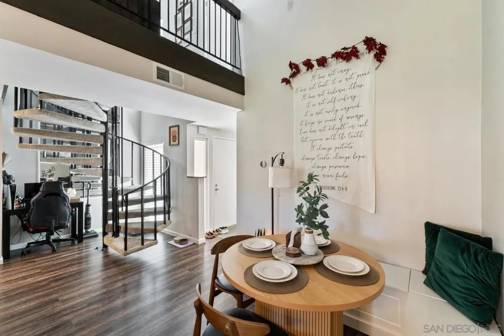 23952 Green Haven Ramona, CA 92065