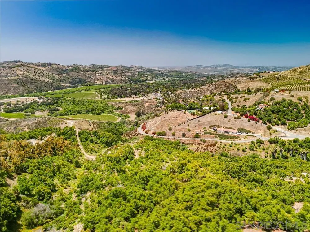 31675 Rancho Amigos Rd Bonsall, CA 92003