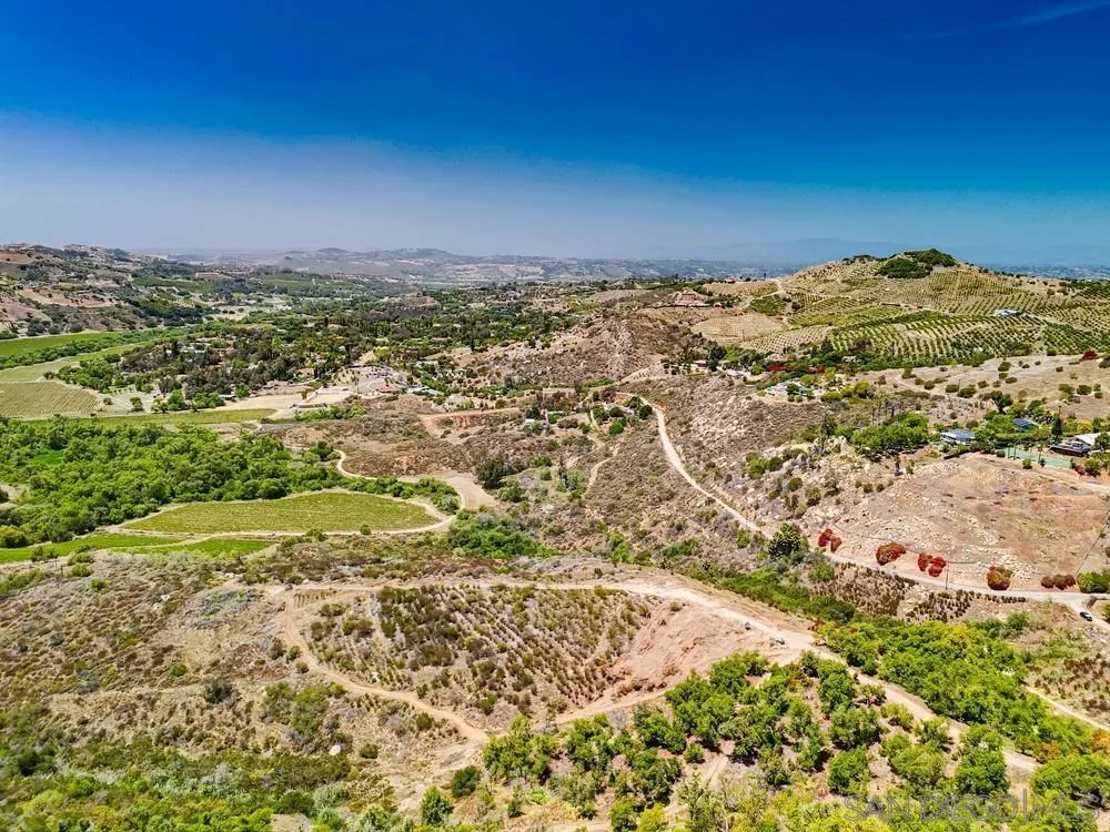 31675 Rancho Amigos Rd Bonsall, CA 92003