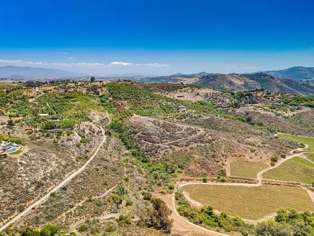 31675 Rancho Amigos Rd Bonsall, CA 92003