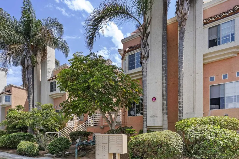 221 Donax Ave #4 Imperial Beach, CA 91932