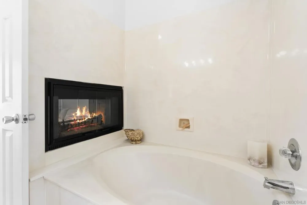 221 Donax Ave #4 Imperial Beach, CA 91932
