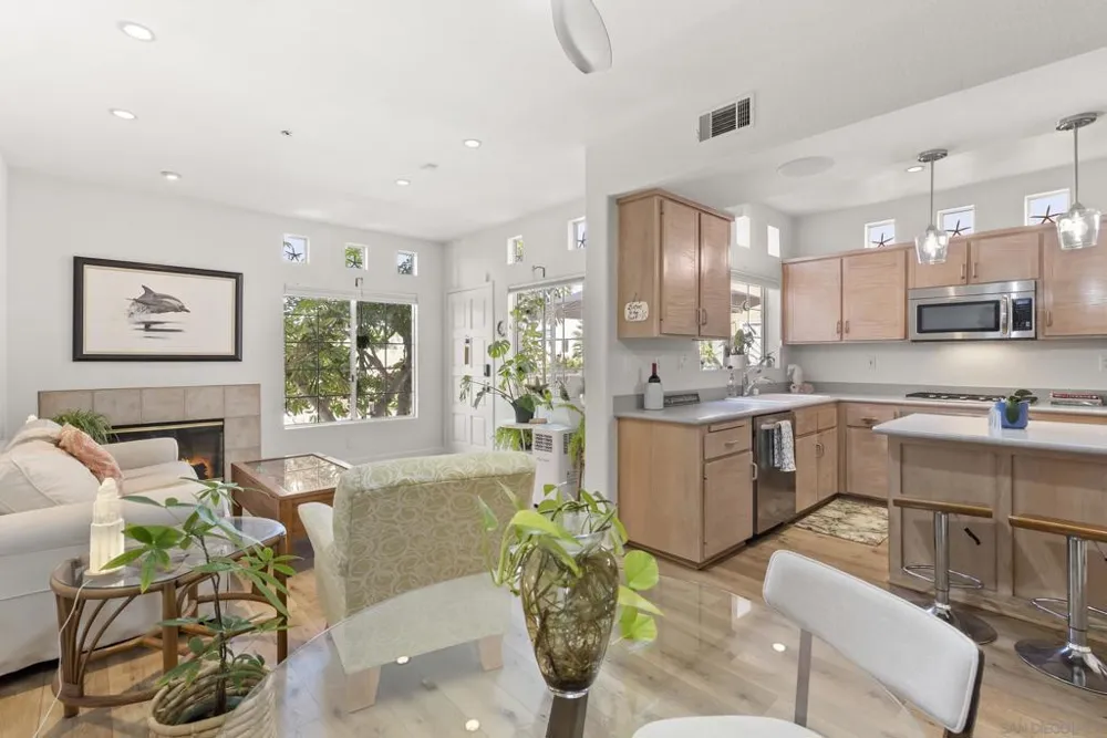 221 Donax Ave #4 Imperial Beach, CA 91932