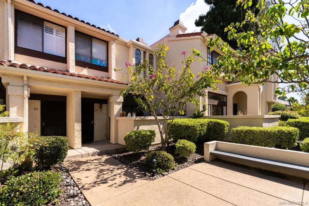 5715 Baltimore #34 La Mesa, CA 91942