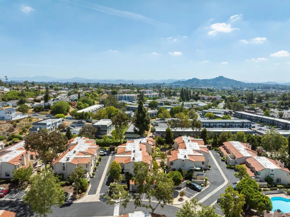 5715 Baltimore #34 La Mesa, CA 91942