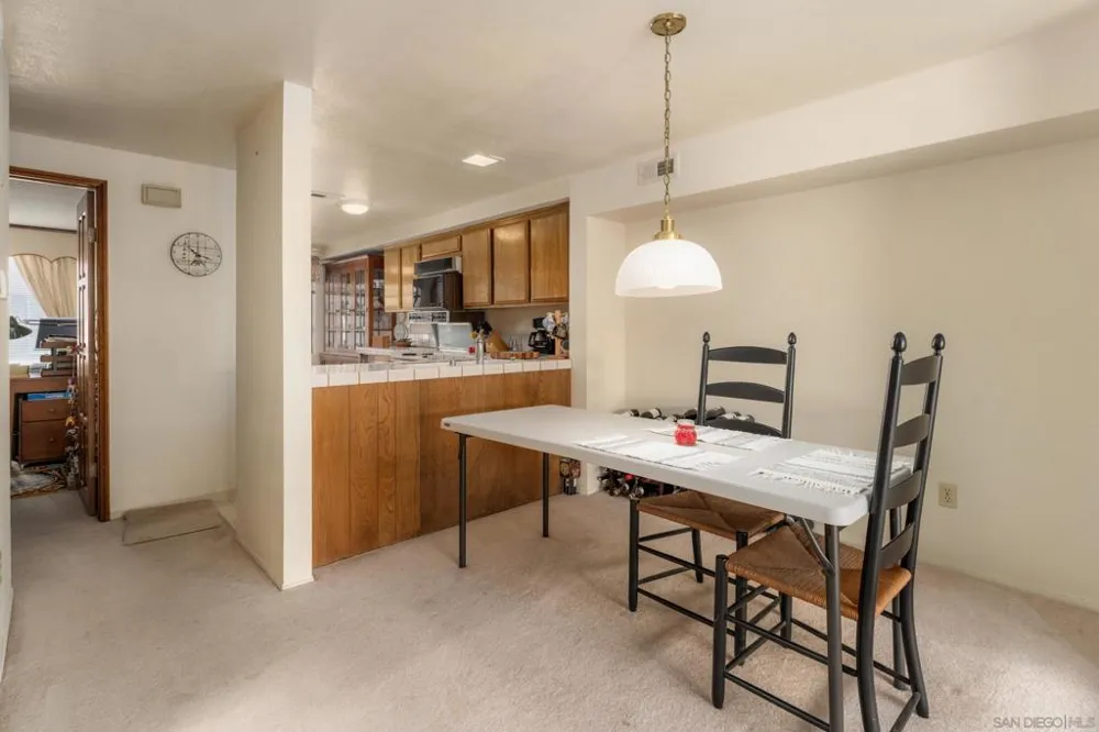 5715 Baltimore #34 La Mesa, CA 91942
