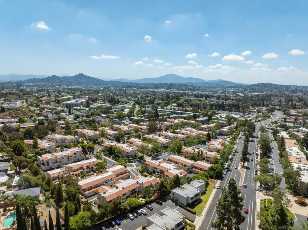5715 Baltimore #34 La Mesa, CA 91942