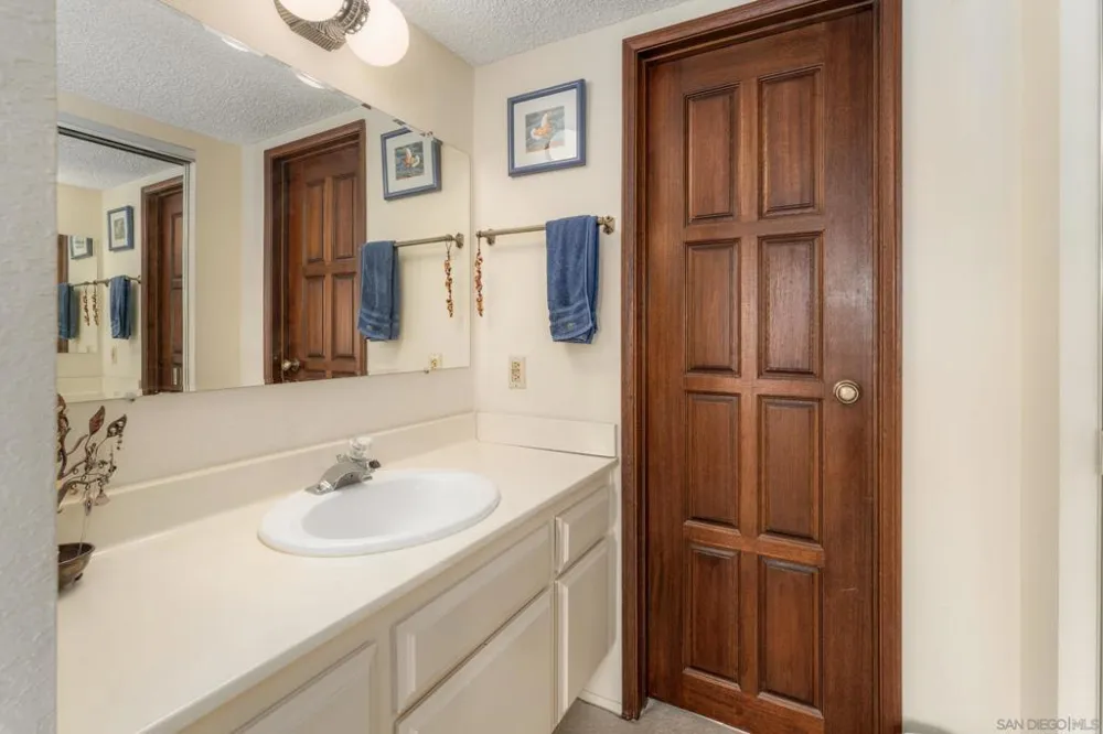 5715 Baltimore #34 La Mesa, CA 91942