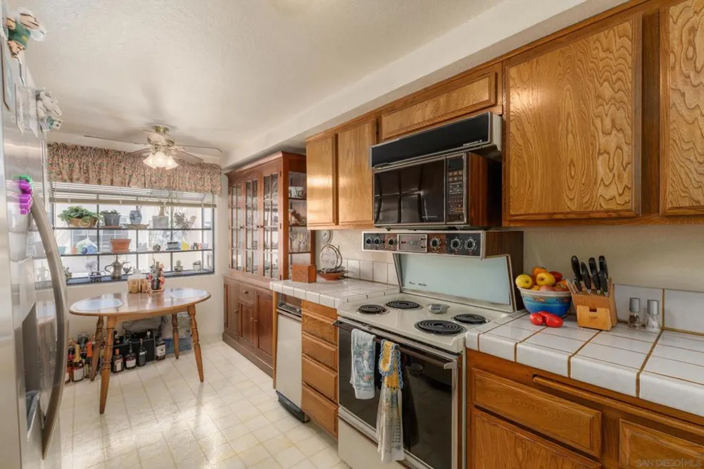 5715 Baltimore #34 La Mesa, CA 91942