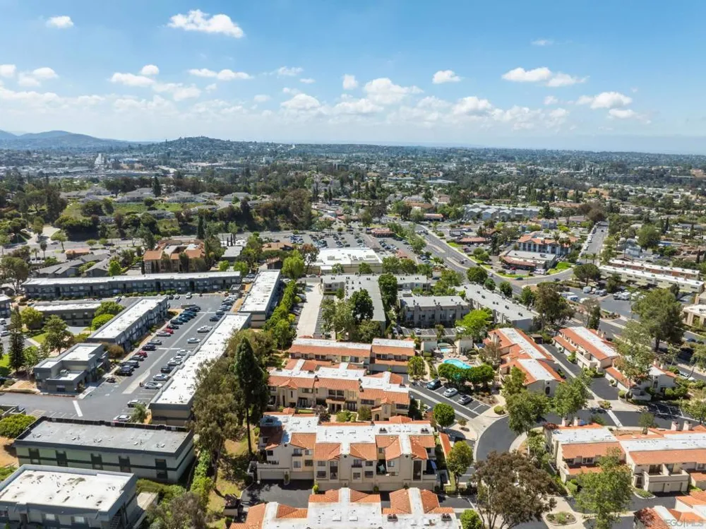 5715 Baltimore #34 La Mesa, CA 91942