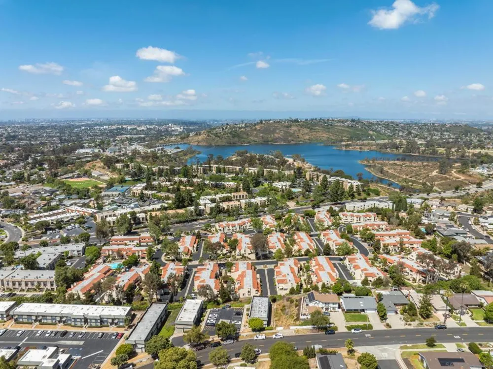 5715 Baltimore #34 La Mesa, CA 91942