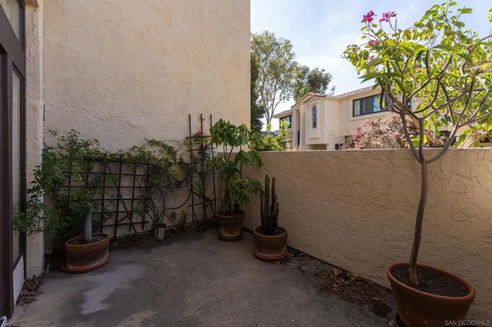 5715 Baltimore #34 La Mesa, CA 91942