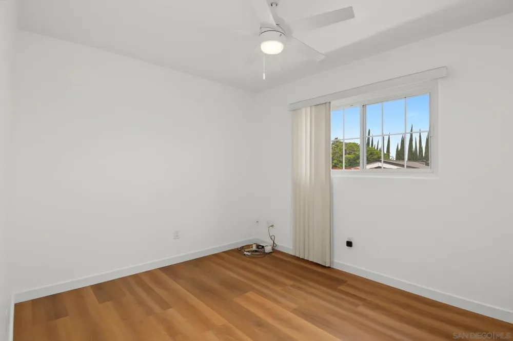 7118 Conestoga San Diego, CA 92120