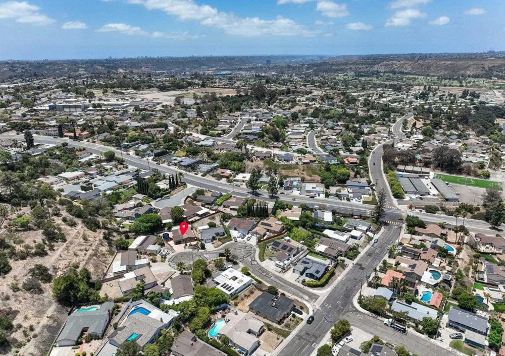 7118 Conestoga San Diego, CA 92120