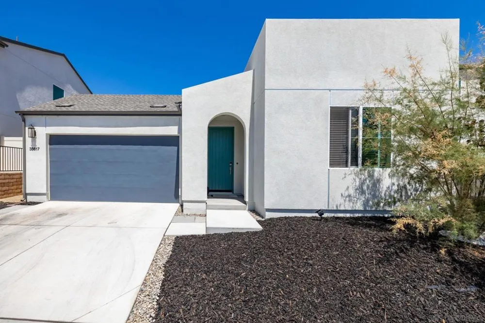 35617 Blue Bretton Dr Fallbrook, CA 92028
