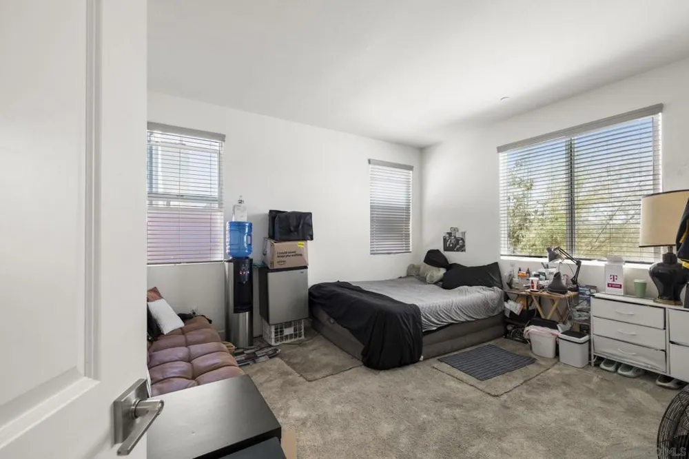 35617 Blue Bretton Dr Fallbrook, CA 92028