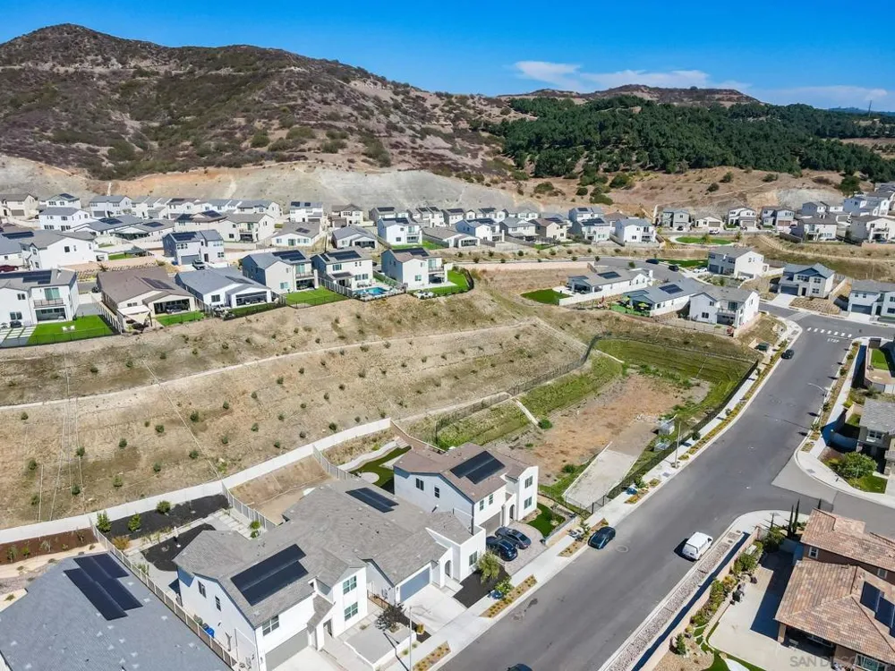 35617 Blue Bretton Dr Fallbrook, CA 92028