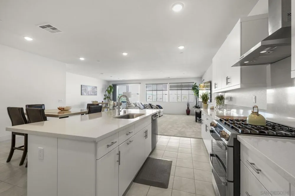 35617 Blue Bretton Dr Fallbrook, CA 92028