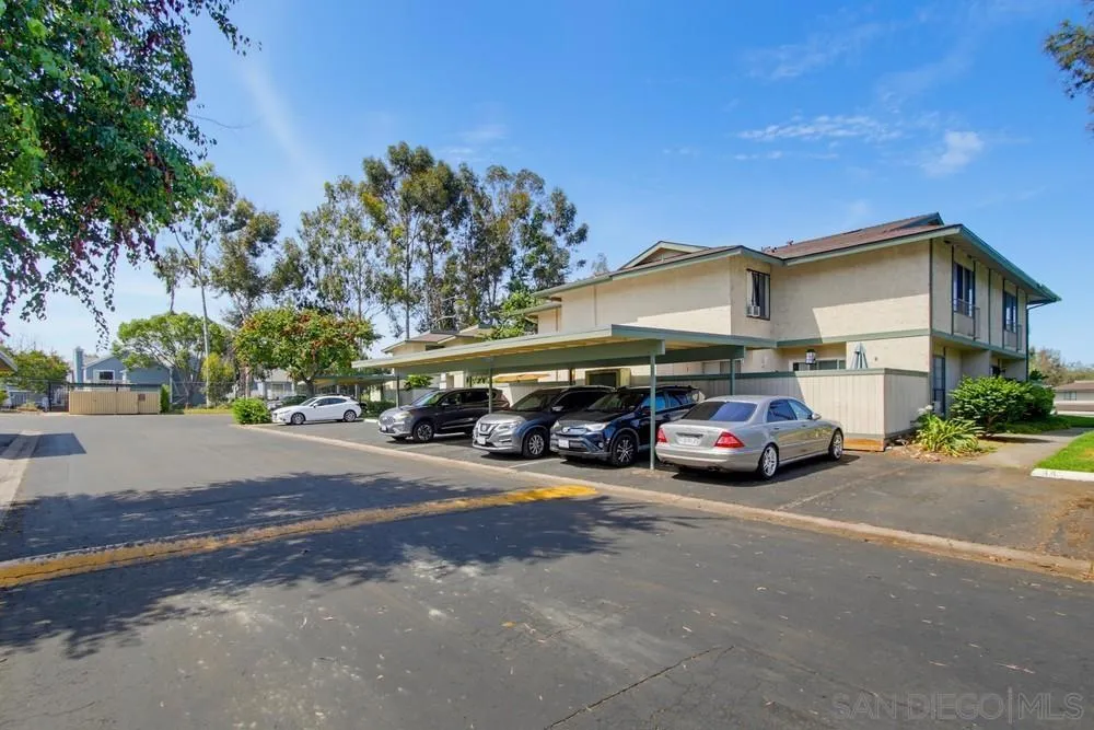 10142 Caminito Zar San Diego, CA 92126