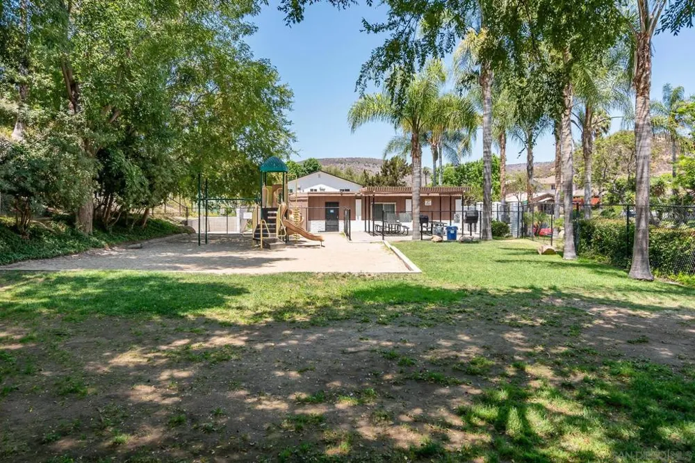 6544 Bell Bluff San Diego, CA 92119