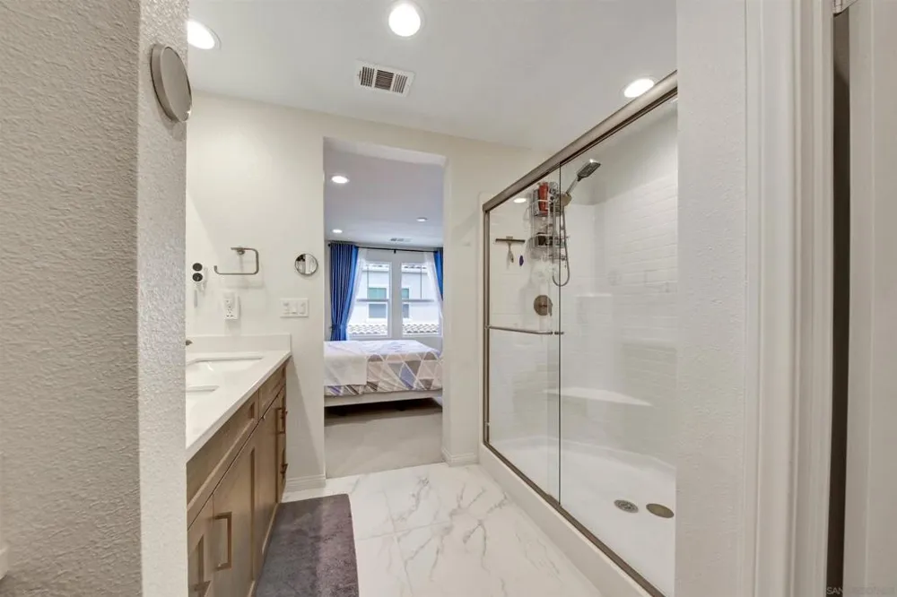 2708 Juniper Berry Spring Valley, CA 91977