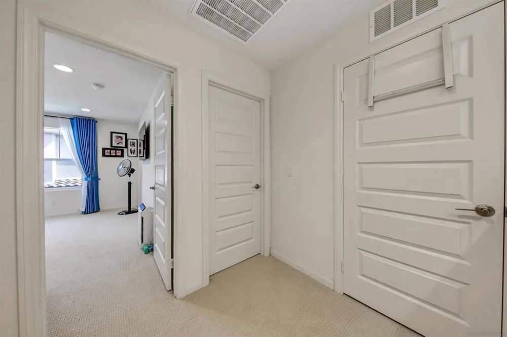 2708 Juniper Berry Spring Valley, CA 91977