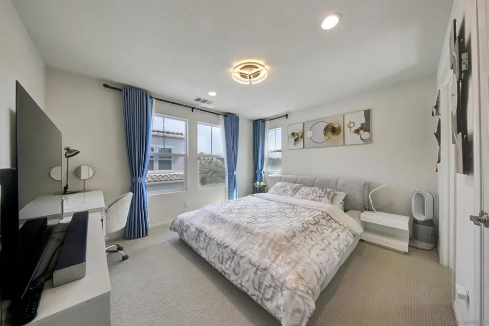 2708 Juniper Berry Spring Valley, CA 91977