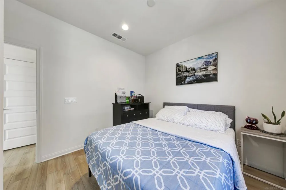2708 Juniper Berry Spring Valley, CA 91977