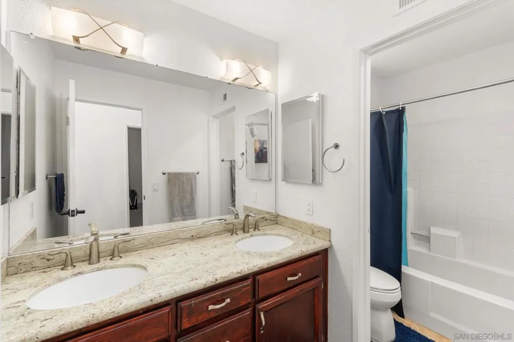 10035 Verbena Ln. Spring Valley, CA 91977