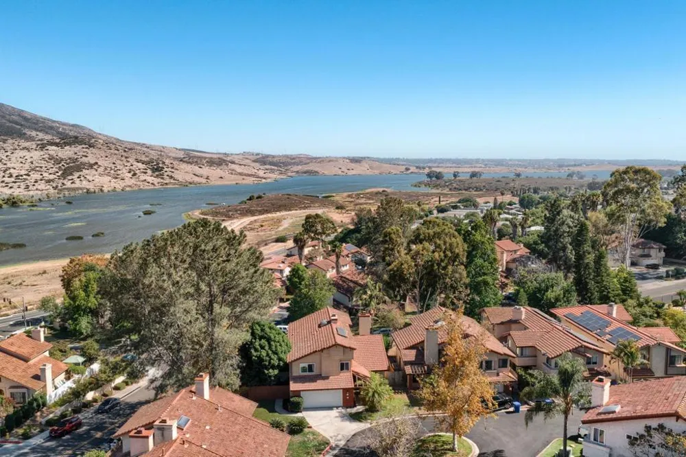 10035 Verbena Ln. Spring Valley, CA 91977