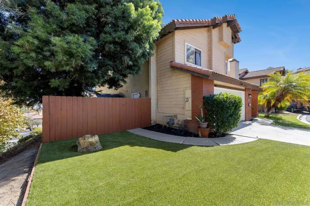 10035 Verbena Ln. Spring Valley, CA 91977