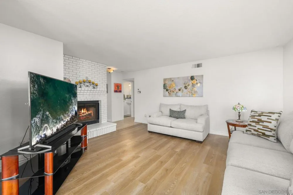 10035 Verbena Ln. Spring Valley, CA 91977