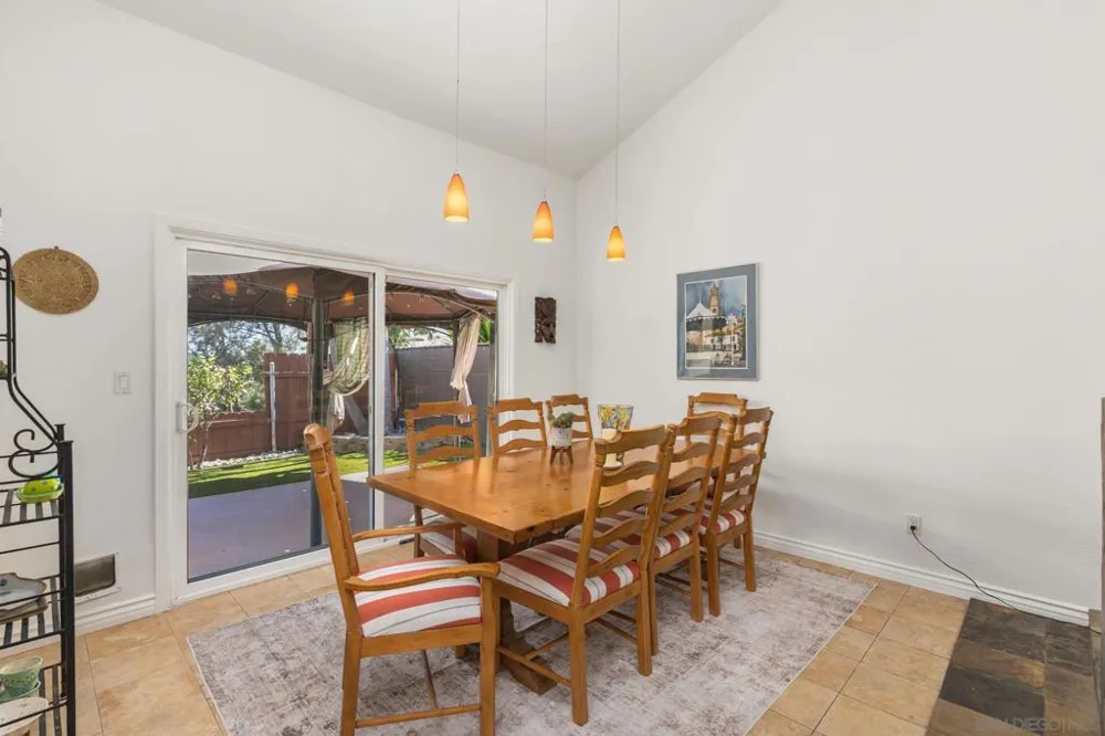 10035 Verbena Ln. Spring Valley, CA 91977