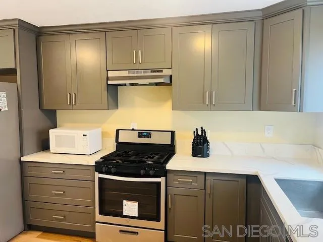 8044 Solana St San Diego, CA 92114