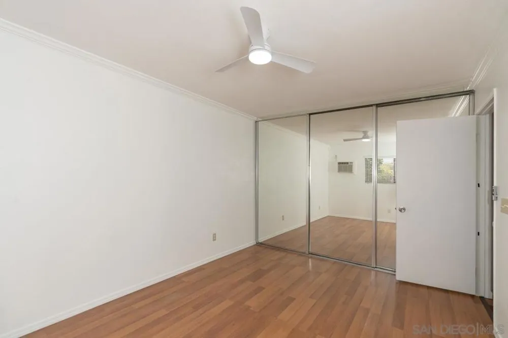 923 La Presa Spring Valley, CA 91977