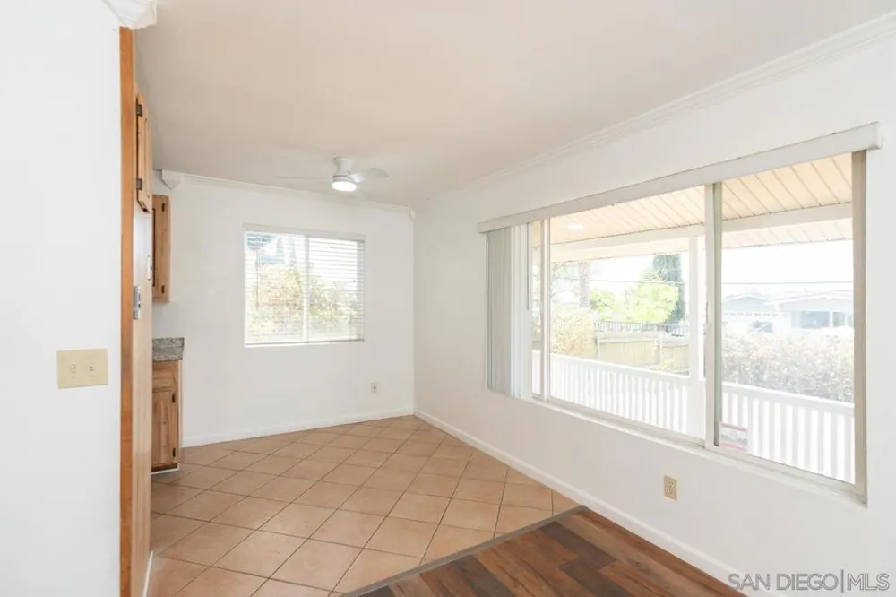 923 La Presa Spring Valley, CA 91977