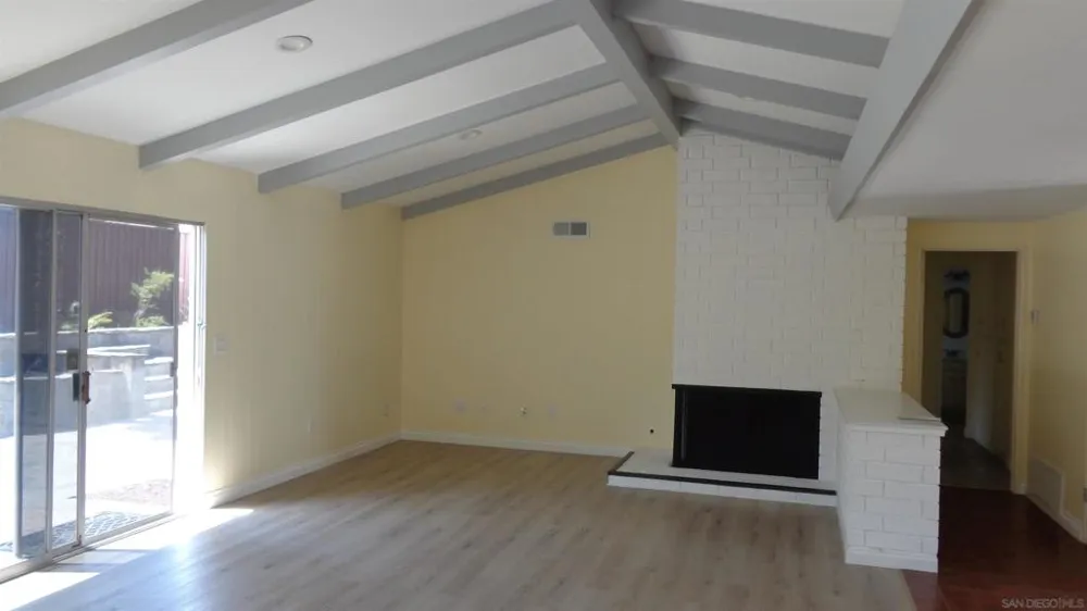 246 Eucalyptus Ct. Chula Vista, CA 91910