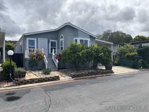 13327 Casa Vista St #97
