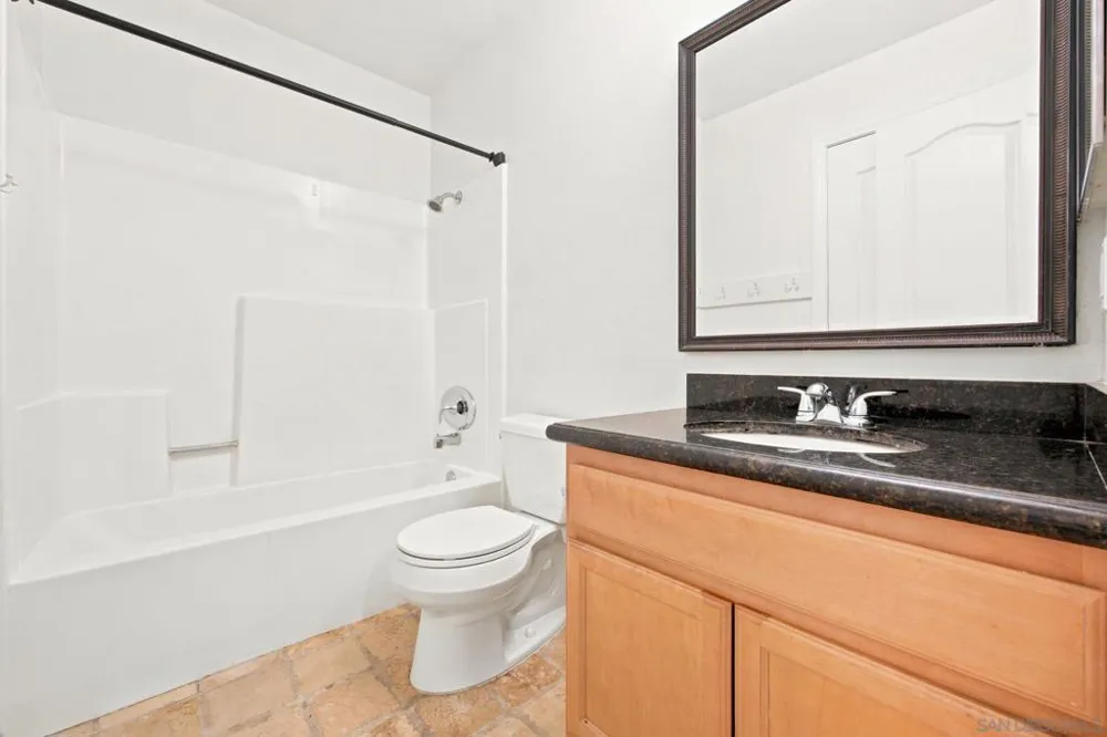 521 Calle Montecito #110 Oceanside, CA 92057