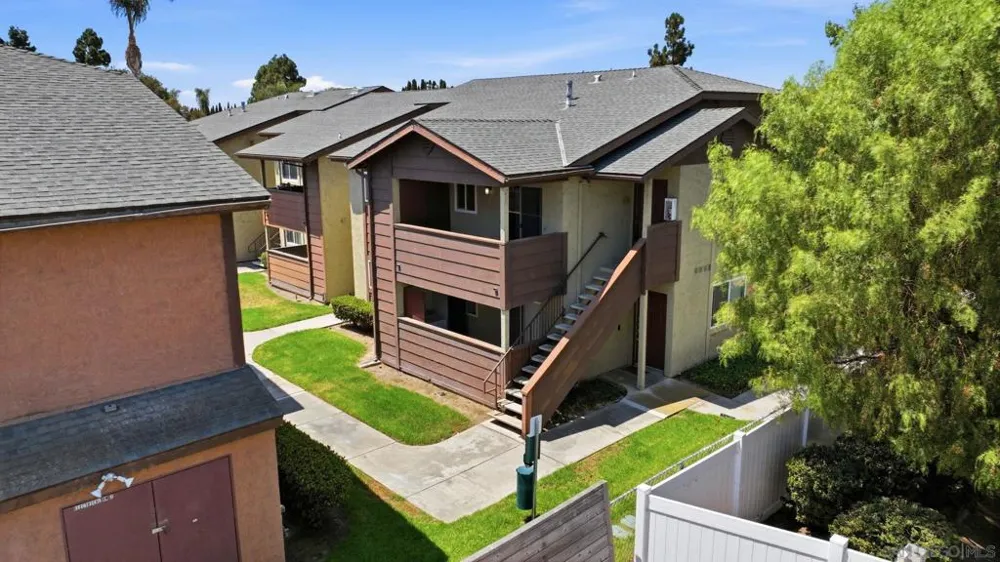 521 Calle Montecito #110 Oceanside, CA 92057