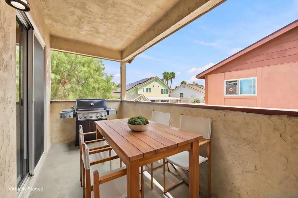 521 Calle Montecito #110 Oceanside, CA 92057