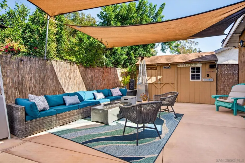 5061 Harmony Lane La Mesa, CA 91941