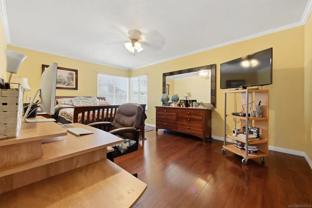 16037 Blazewood Way San Diego, CA 92127