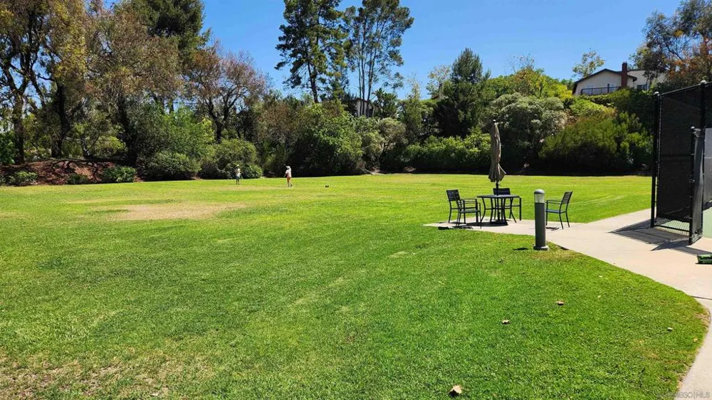 16037 Blazewood Way San Diego, CA 92127